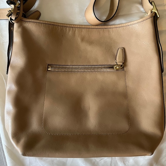 Coach Legacy Tan Leather Shoulder Bag - Picture 4 of 5